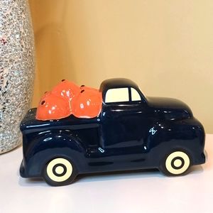 Fall pumpkin truck